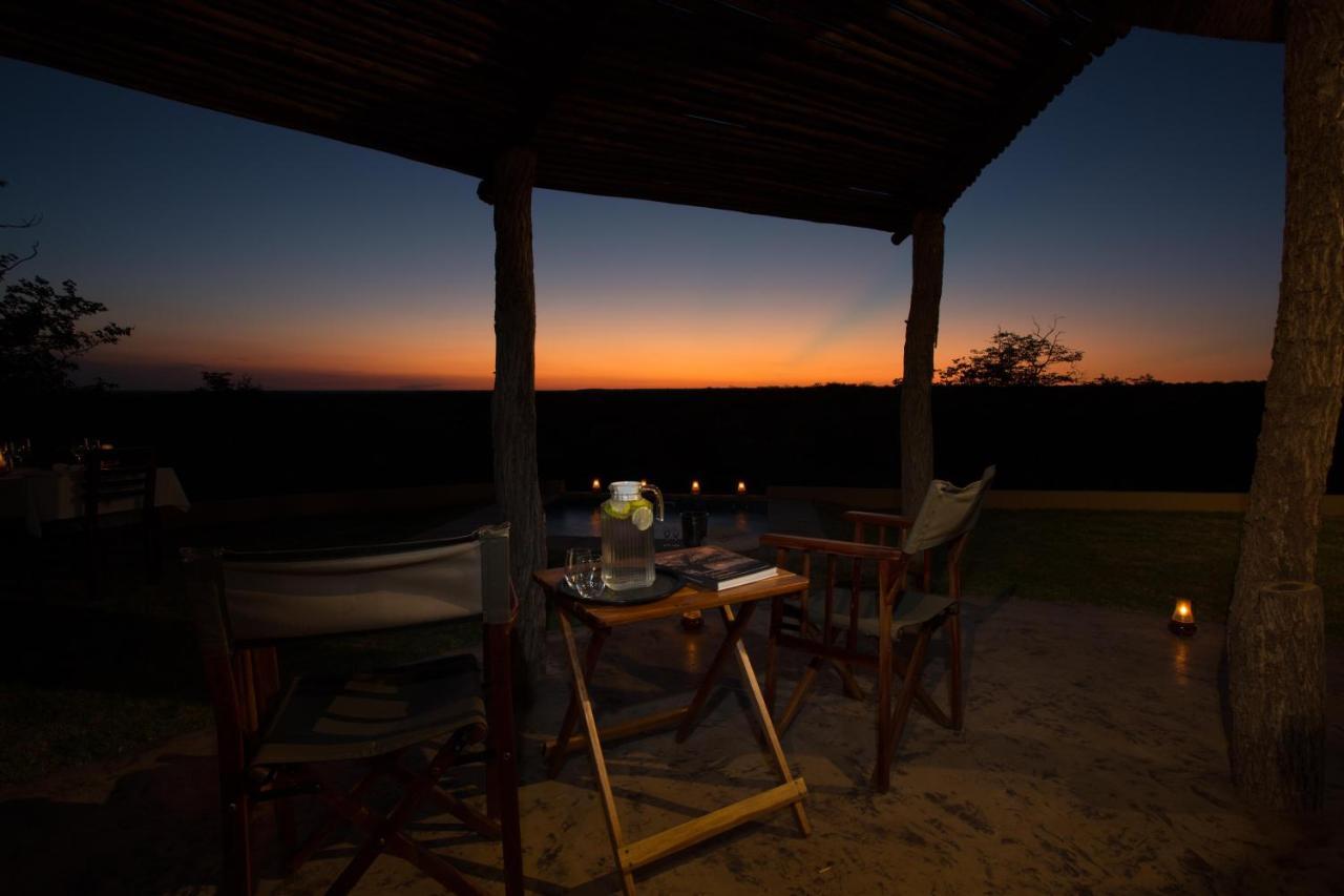 Linton Mopane Bush Lodge מראה חיצוני תמונה