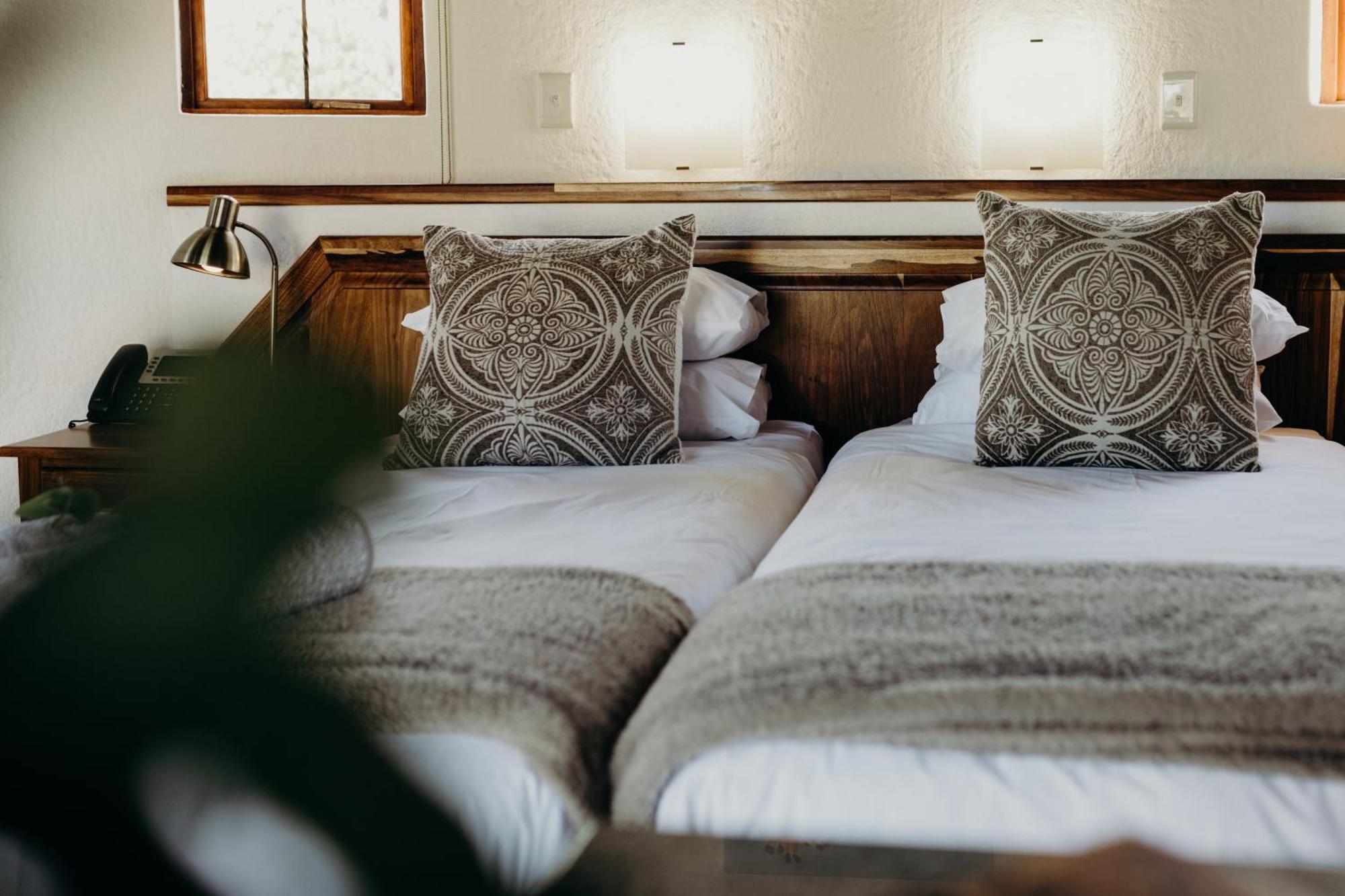 Linton Mopane Bush Lodge מראה חיצוני תמונה