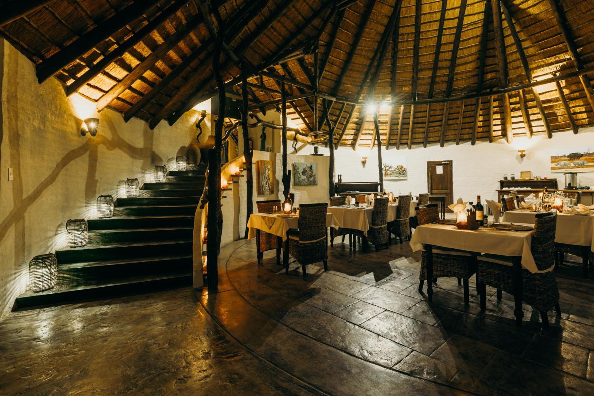 Linton Mopane Bush Lodge מראה חיצוני תמונה